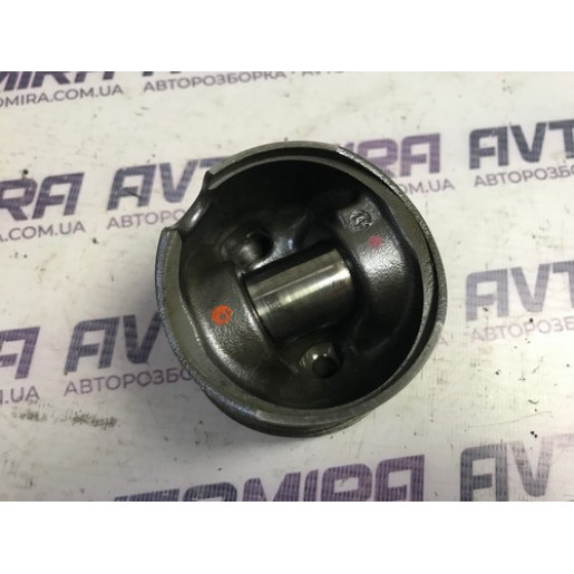 Поршень двигуна Fiat Doblo 1.3 MJTD 2000-2010 73502645
